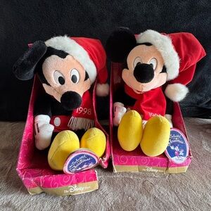Disney Magic 1998 Original Boxed Christmas Mickey Plush✨